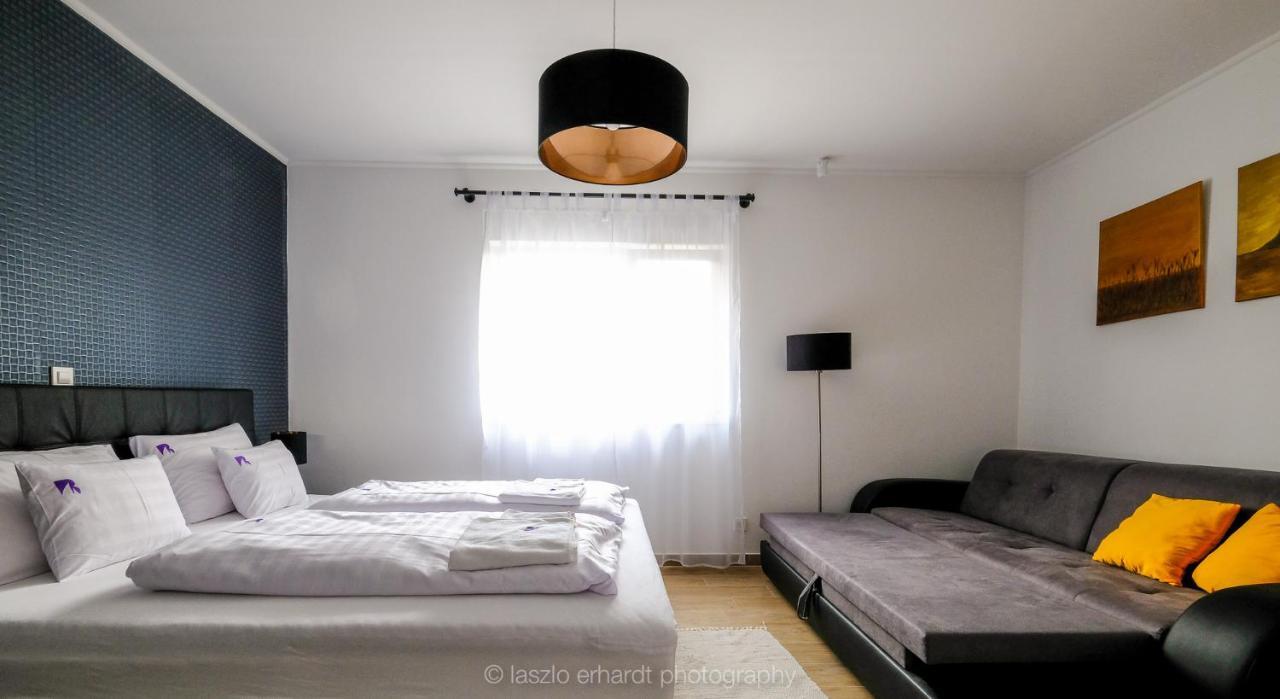 Ciprus Porta Apartmanok Балатонкенеше Екстер'єр фото