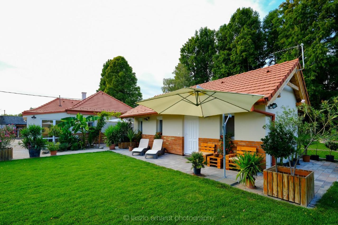 Ciprus Porta Apartmanok Балатонкенеше Екстер'єр фото