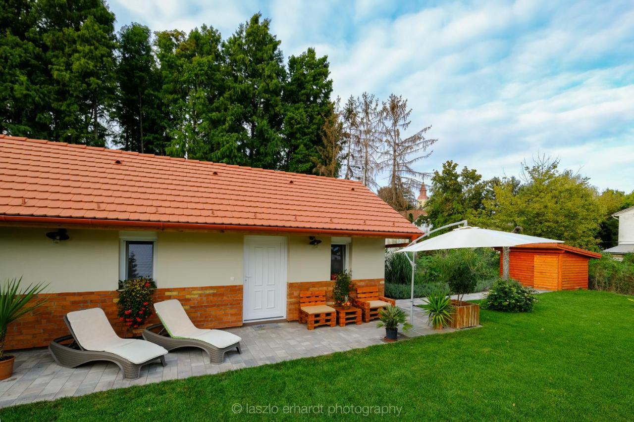 Ciprus Porta Apartmanok Балатонкенеше Екстер'єр фото